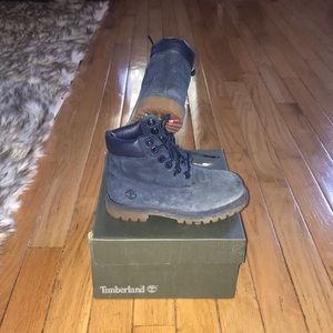 Navy Timberlands